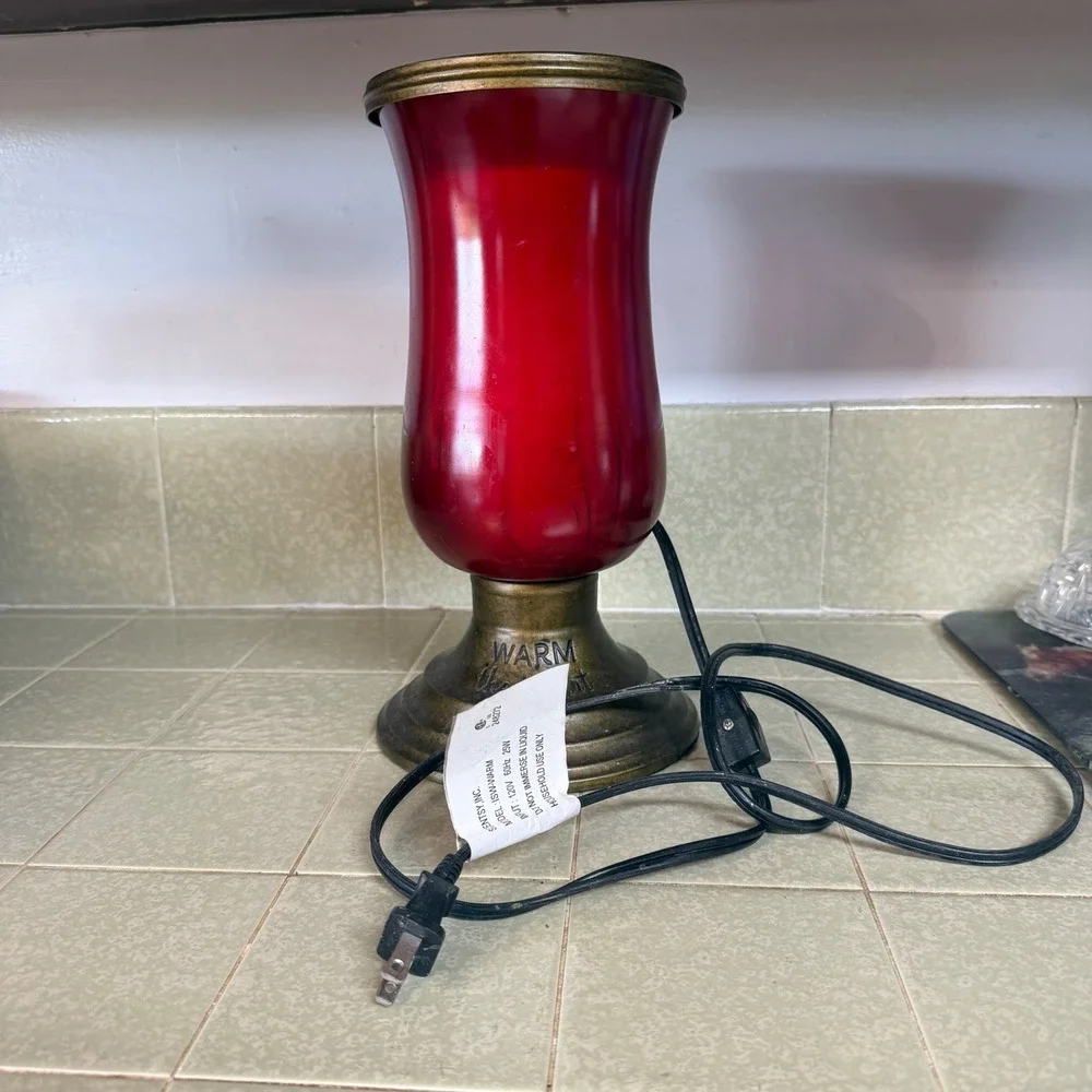 Scentsy Warm the Heart May‎ 2011 Red Glass Electric Wax Warmer Bronze Base